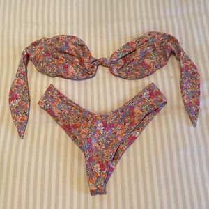 Skatie “Lyndi” Bikini TOP